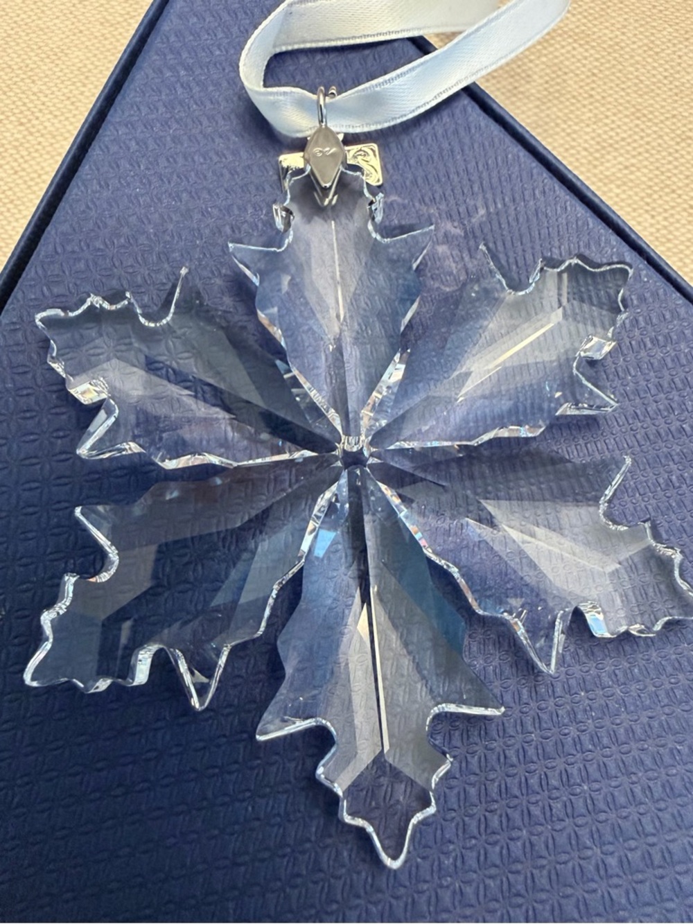 Swarovski 2014 SNOWFLAKE STAR Christmas Ornament Crystal In Box - Picture 8 of 9